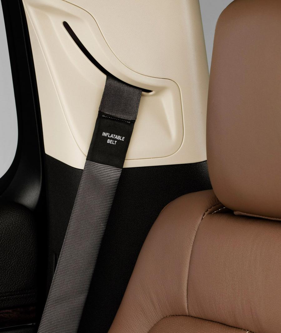  Lincoln MKT 2013 года  (фото 5 из 37)